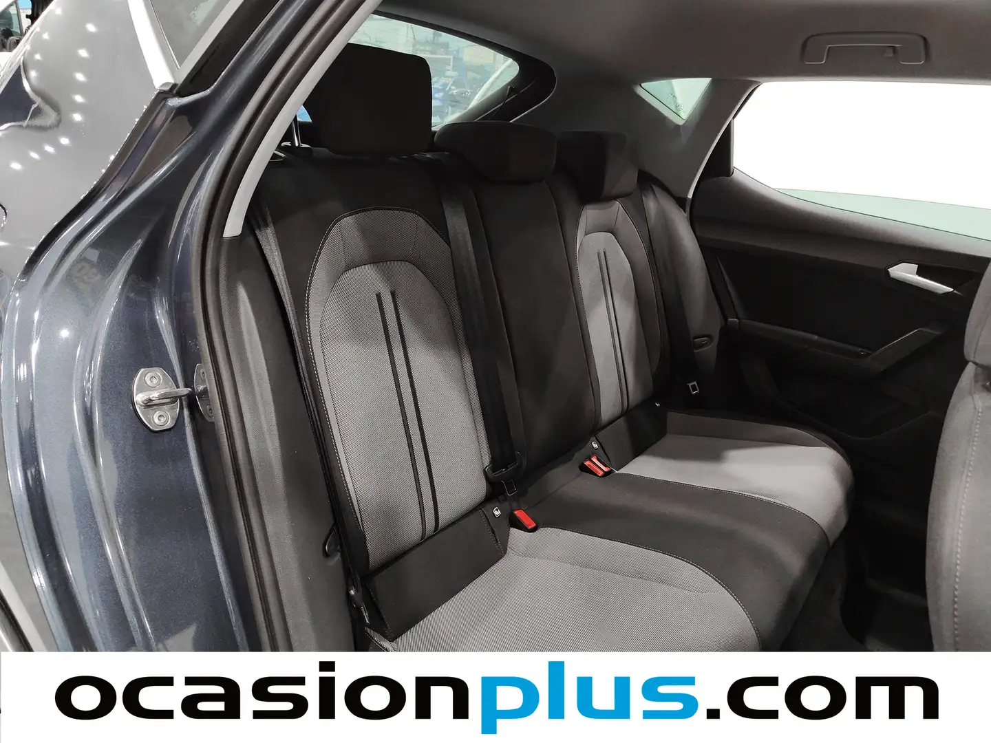 Foto Seat León SEAT León 1.5 TSI S&S Style 25 Aniversario (116 CV)