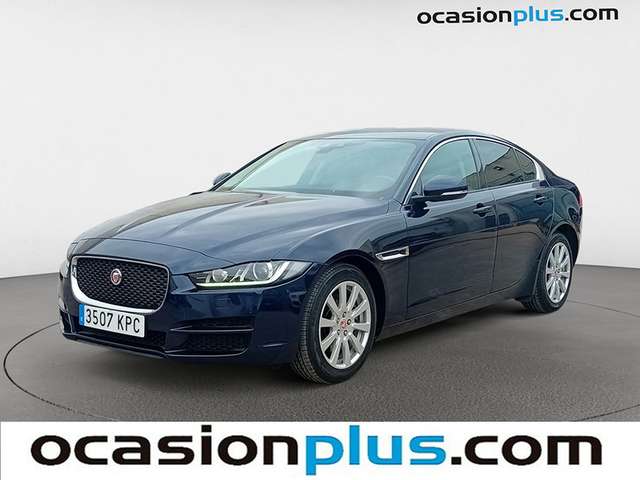 Jaguar XE 2.0 Diesel Pure RWD AUTO (180 CV) de segunda mano