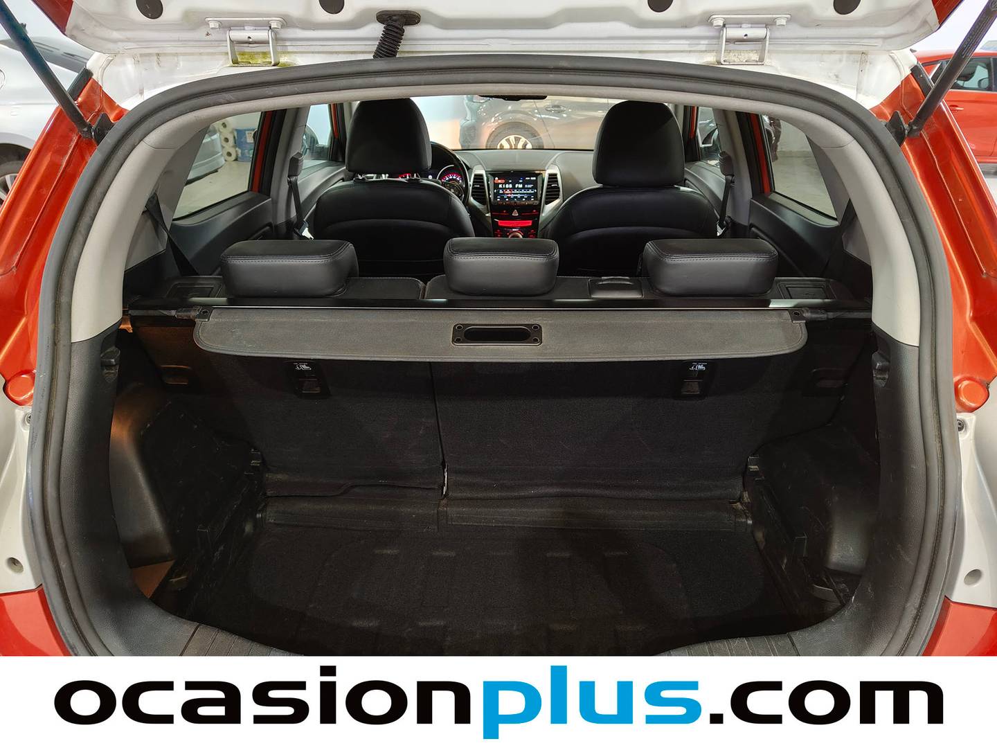 Foto SsangYong Tivoli Ssangyong Tivoli D16T Limited 4x2 (115 CV)