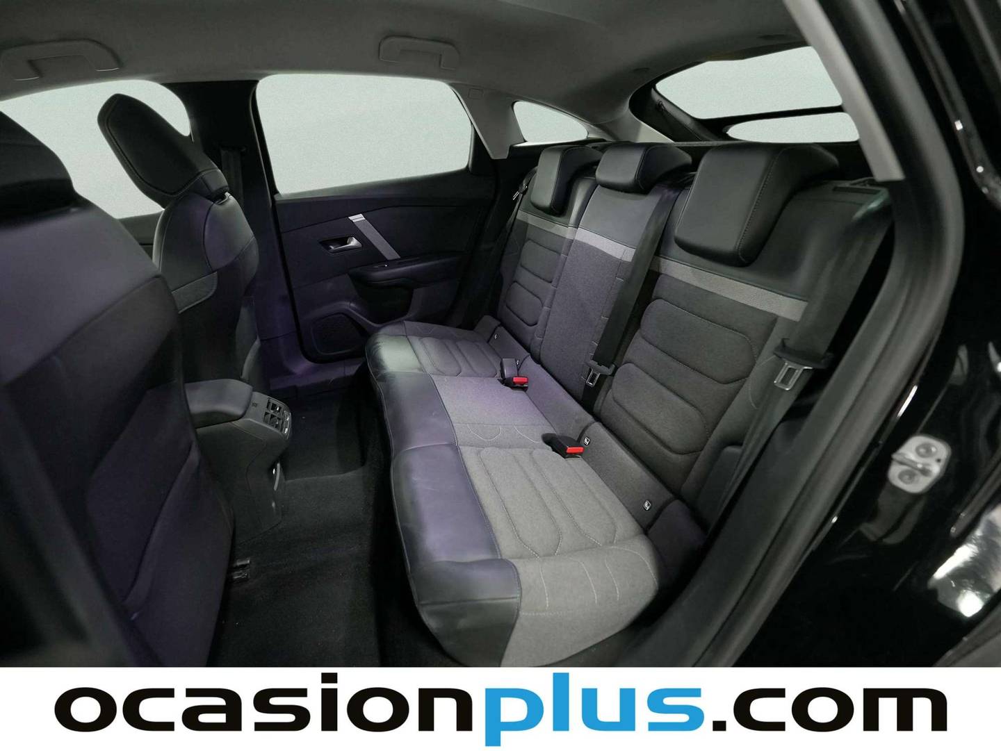 Foto Citroën C4 Citroen C4 PureTech 130 S&S 6v Feel Pack (130 CV)