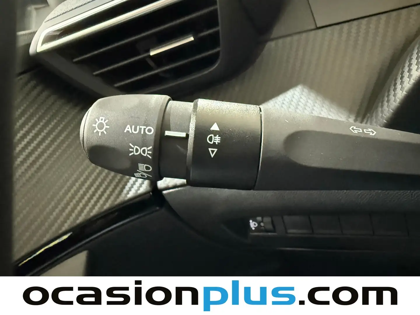 Foto Peugeot 2008 Peugeot 2008 PureTech 100 S&S Allure (100 CV)