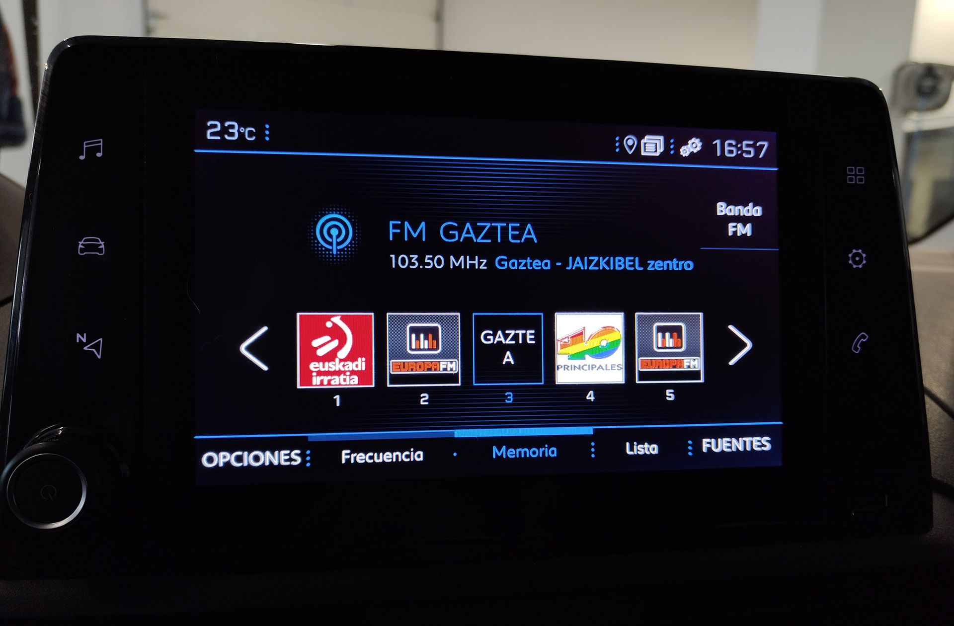 Peugeot Rifter BlueHDi 130 Active Long EAT8 - foto 32