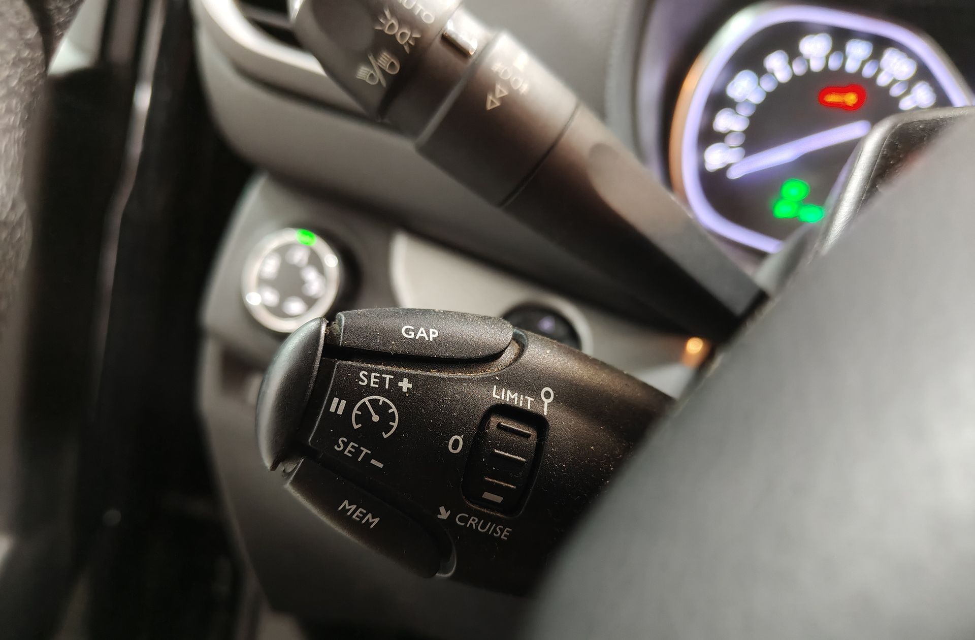 Citroën SpaceTourer BlueHDi 150 Feel Talla M 8 plazas - foto 28