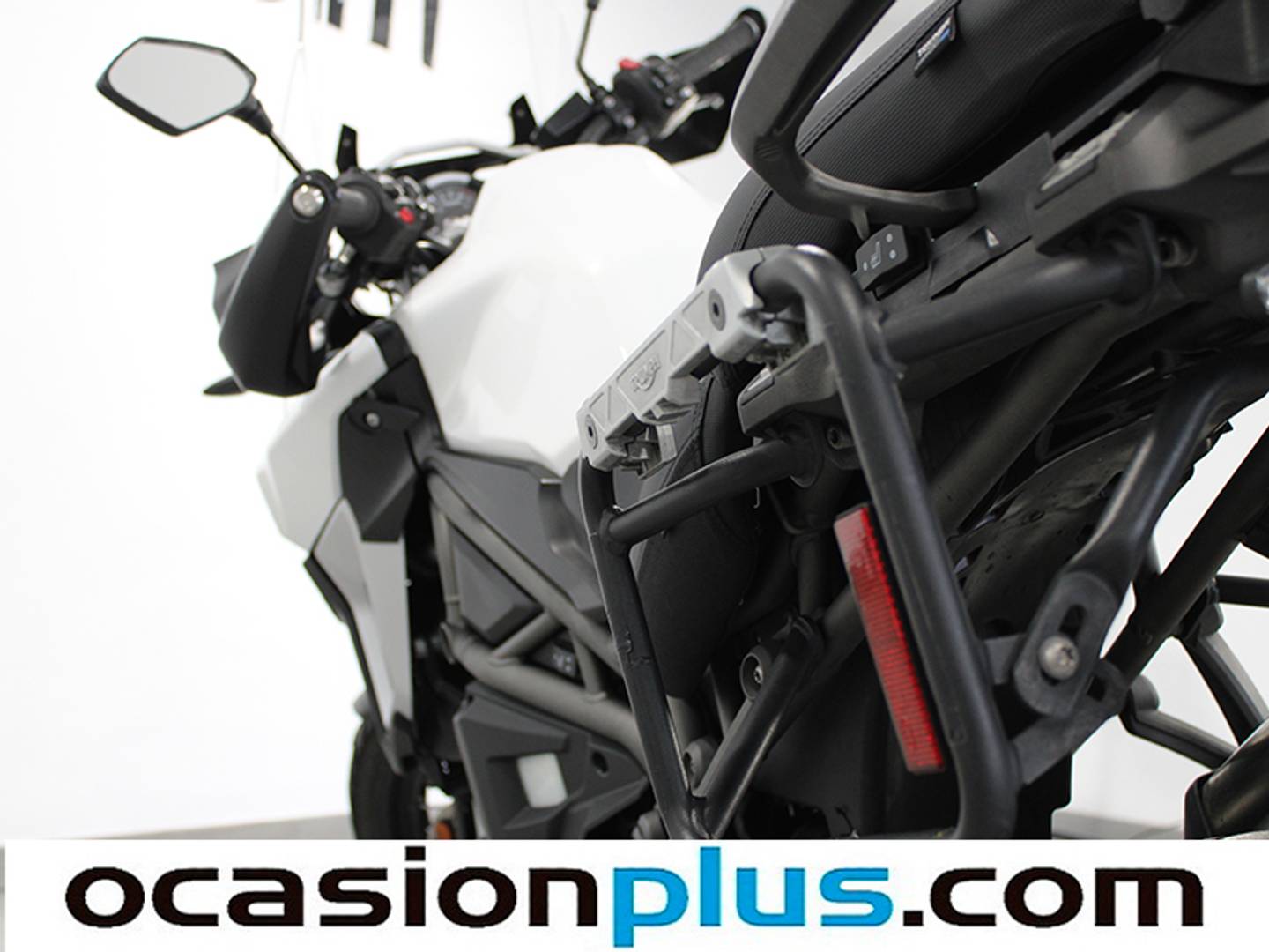 Triumph Tiger Explorer 1200 XCX LRH Triumph Tiger Explorer 1200 XCX LRH Tiger Explorer 1200 XCX LRH seminuevo