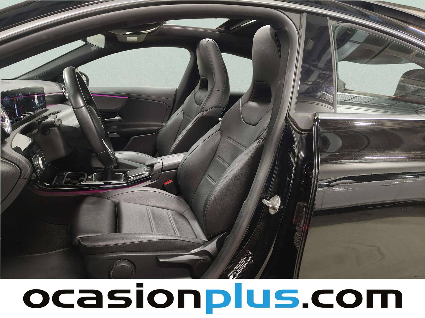 Foto asientos delanteros Mercedes CLA Mercedes CLA 180 (136 CV)