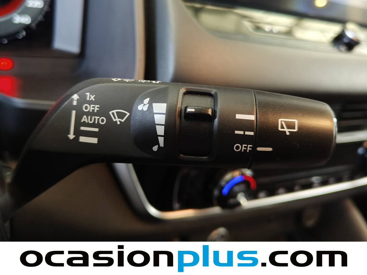 Foto Nissan QASHQAI Nissan Qashqai DIG-T 140 mHEV N-Connecta 4x2 (140 CV)