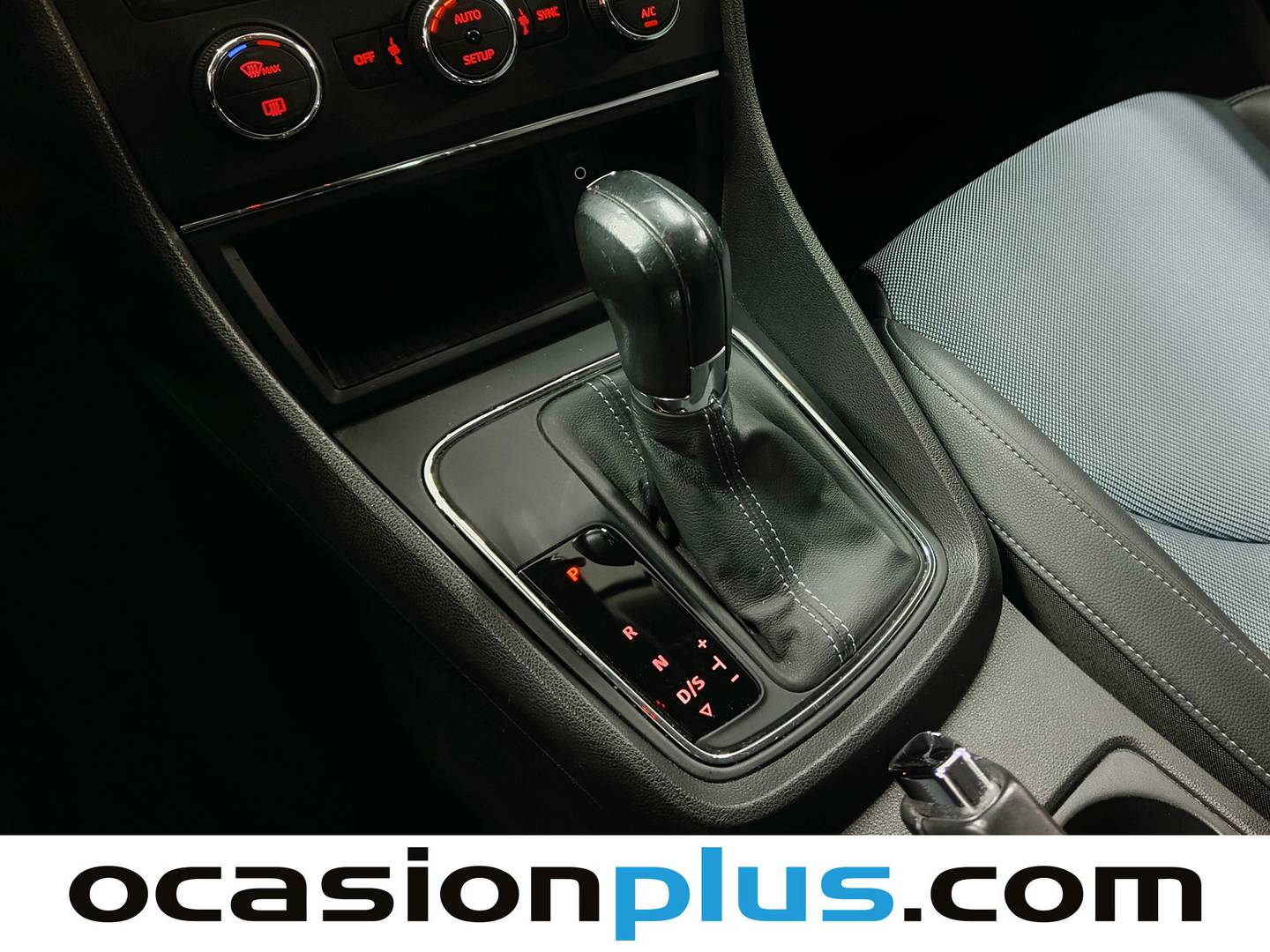 Seat León Seat León 1.6 TDI St&Sp Style Connect Plus DSG (110 CV) de segunda mano