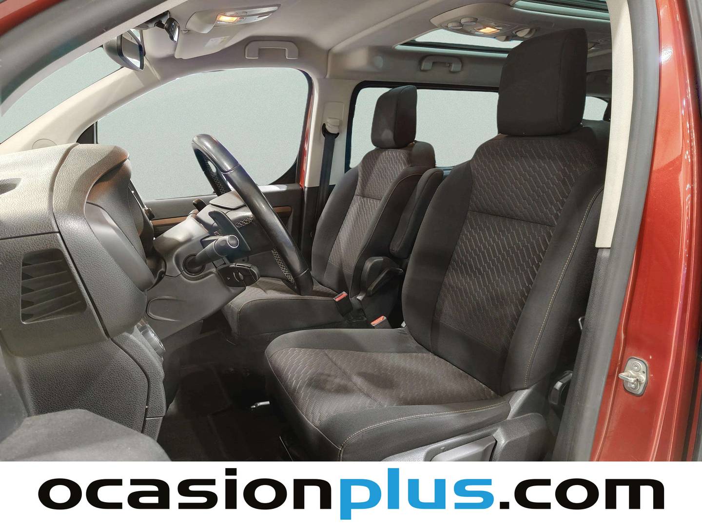 Foto asientos traseros Toyota Proace Verso Toyota Proace Verso Combi 2.0D Family Advance Pack L2 Auto (177 CV)8 plazas
