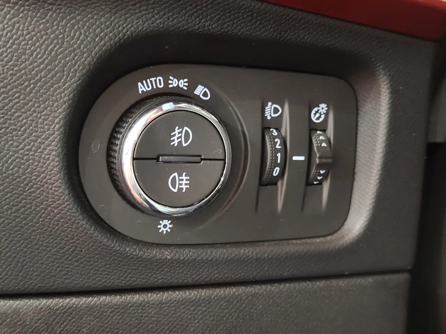 Foto Opel Mokka Opel Mokka 1.2 Turbo GS Line Auto (130 CV)