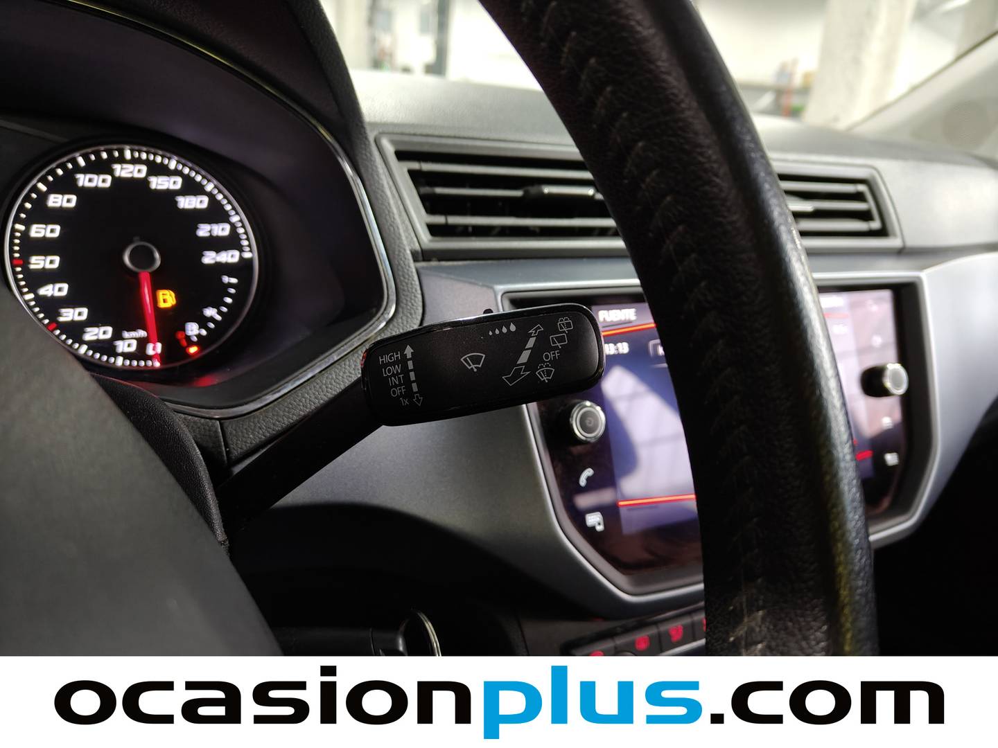 Foto Seat Arona SEAT Arona 1.6 TDI S&S Style (115 CV)