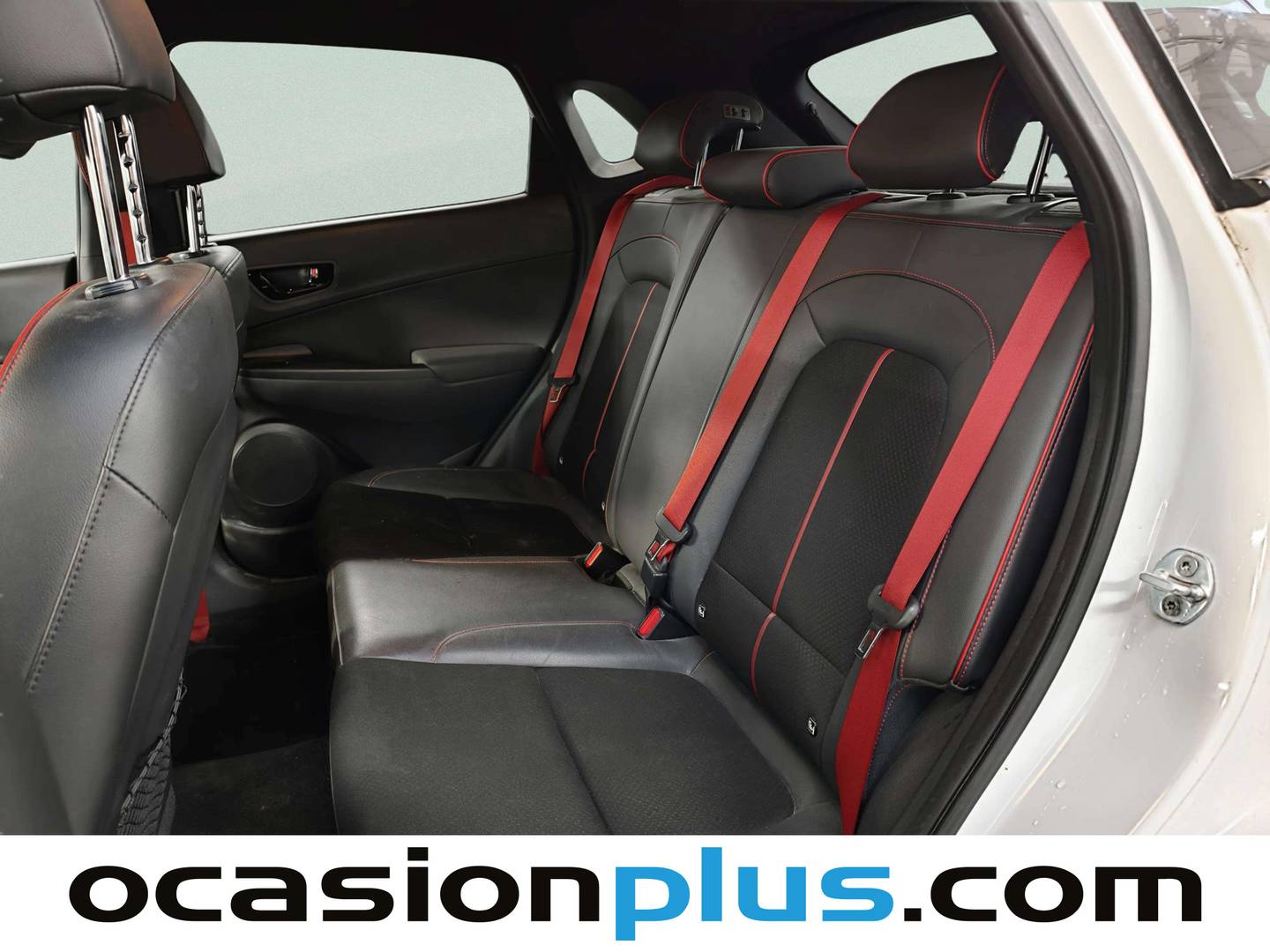 Foto asientos traseros Hyundai Kona Hyundai Kona 1.0 TGDi Tecno Red 4x2 (120 CV)