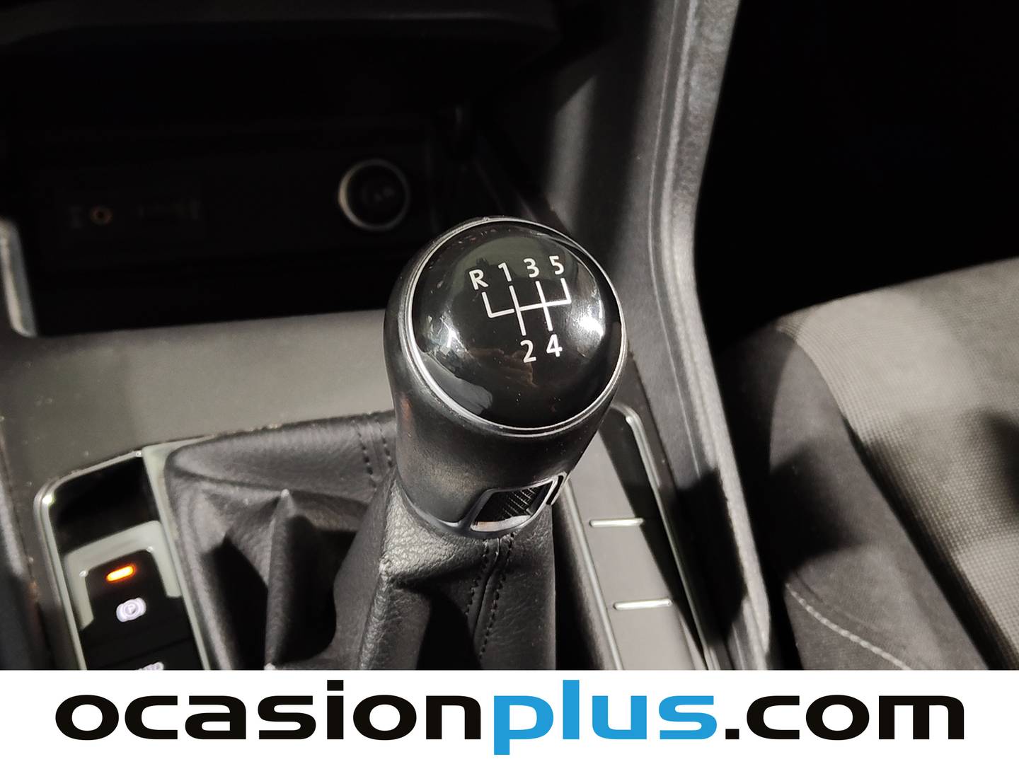 Volkswagen Golf Sportsvan Volkswagen Golf Sportsvan Business & Navi 1.6 TDI BMT (110 CV) de segunda mano