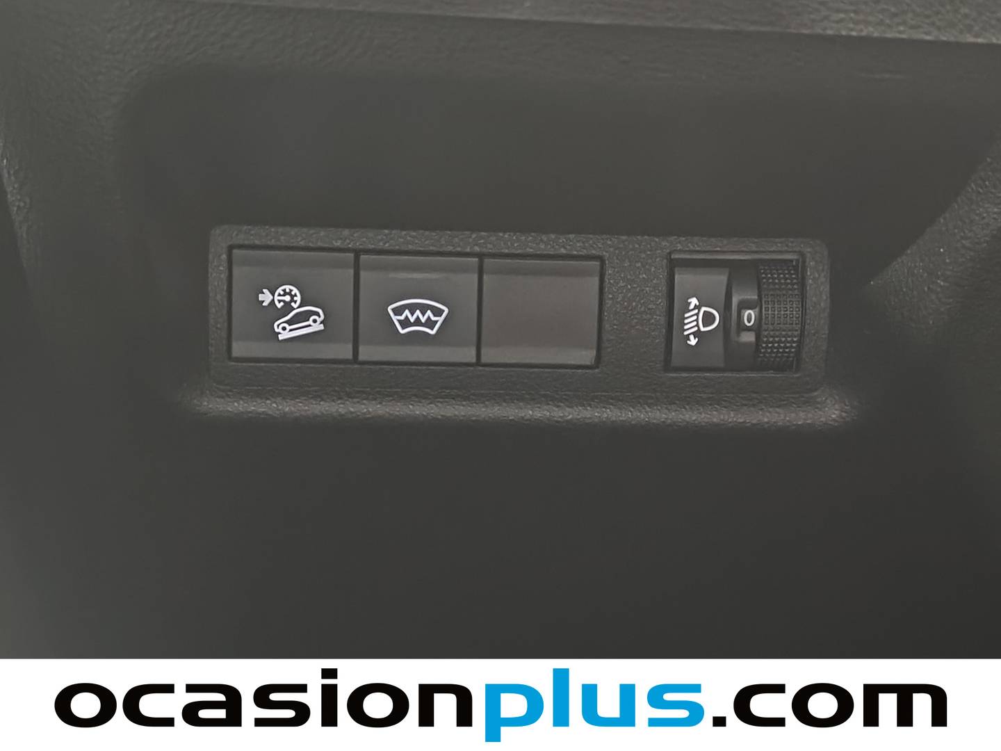 Foto Jeep Avenger Jeep Avenger 1.2 G Summit (100 CV)