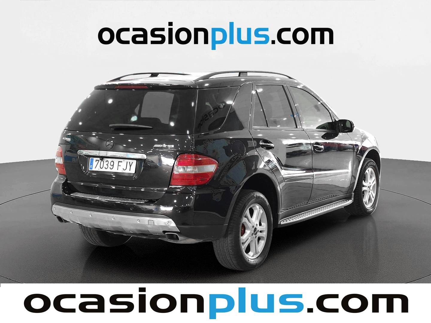 Foto trasera Mercedes Clase M Mercedes Clase M ML 350 (272 CV) derecha