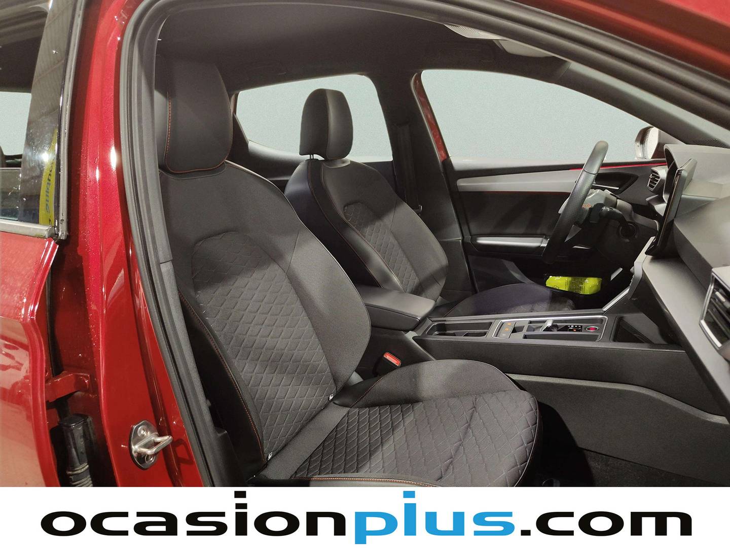 Seat León Seat León 1.5 eTSI S&S FR Go L DSG (150 CV) de ocasión
