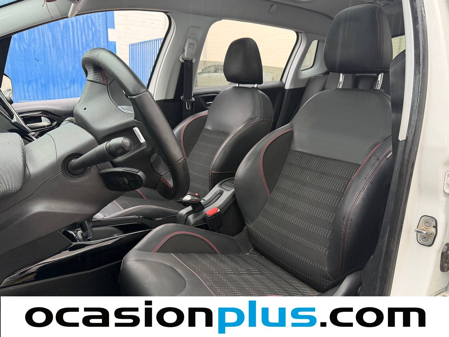 Foto Peugeot 2008 Peugeot 2008 PureTech 110 GT Line S&S EAT6 (110 CV)