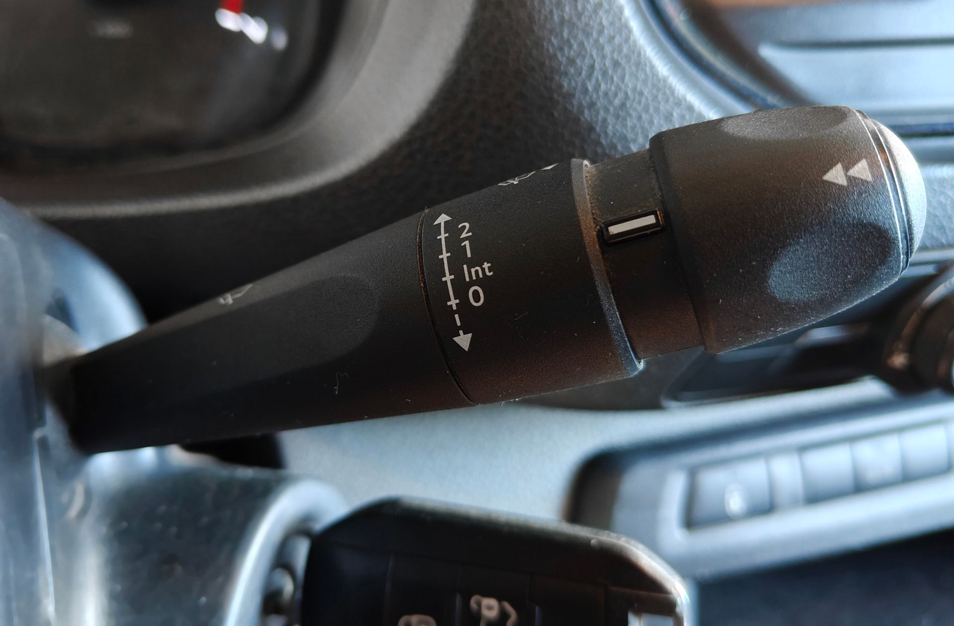 Peugeot Expert Furgon BlueHDi 100 Pro Standard - foto 20