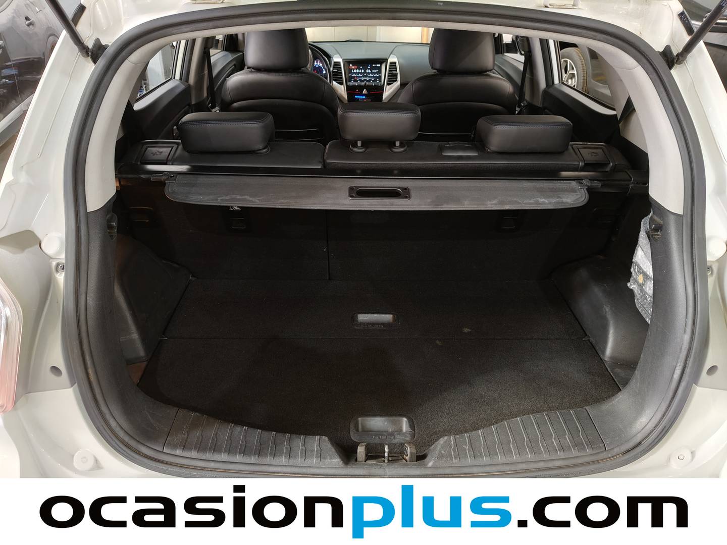 Fotos maletero SsangYong Tivoli SsangYong Tivoli G16 Premium 4x2 (128 CV) GLP