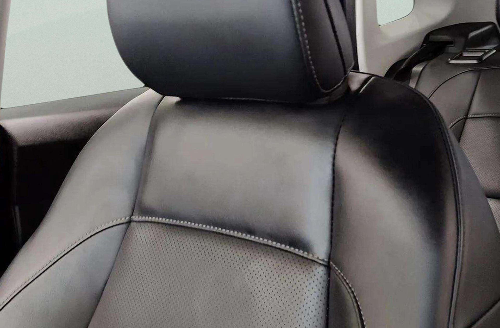 MG ZS 1.5 Hybrid+ Luxury - foto 11