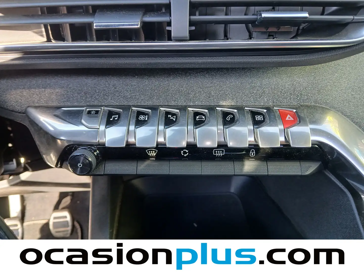 Foto Peugeot 3008 Peugeot 3008 PureTech 130 S&S GT Line (130 CV)