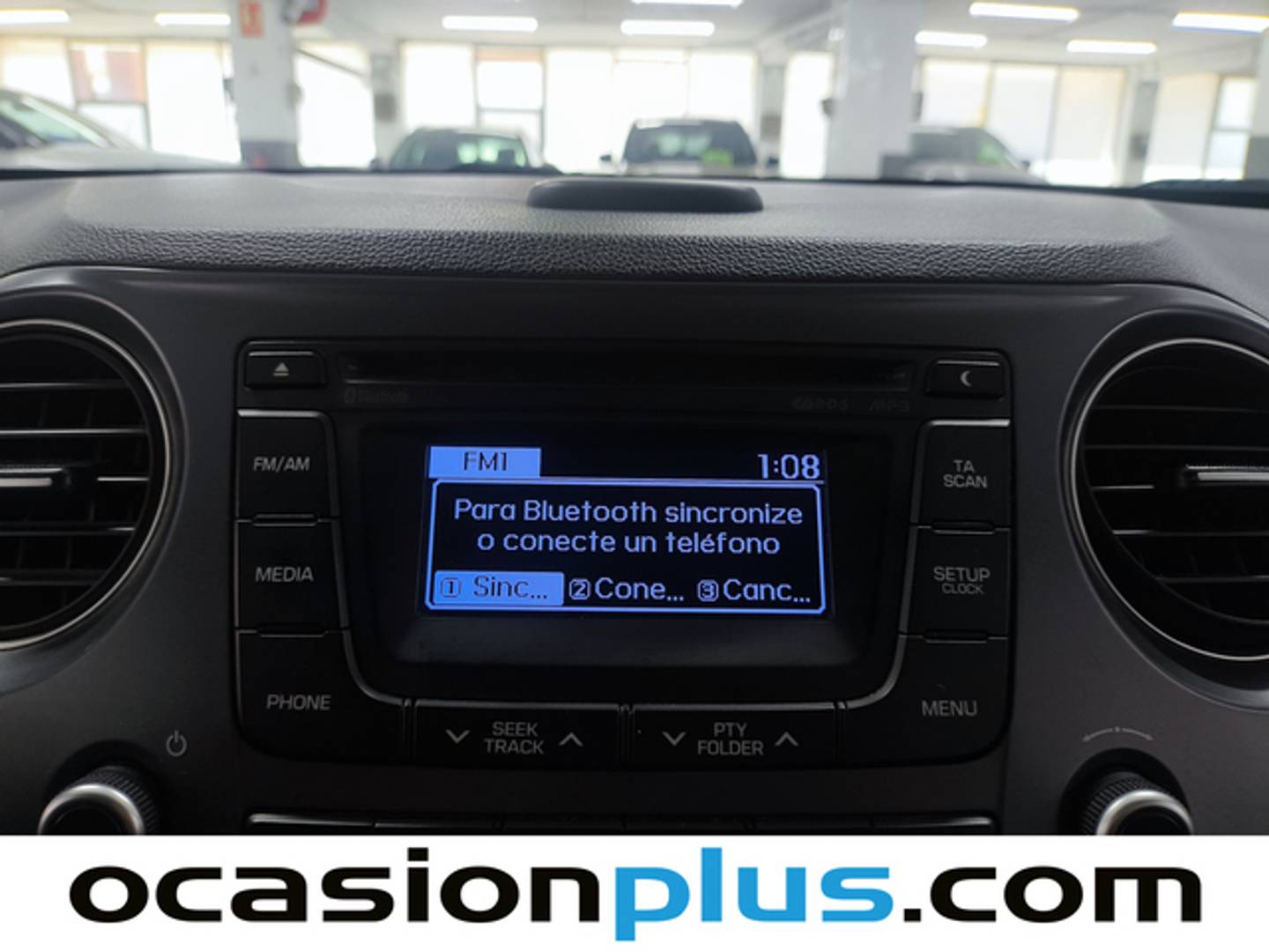 Equipamiento del Hyundai i10 Hyundai i10 1.0 Go ! (66 CV)