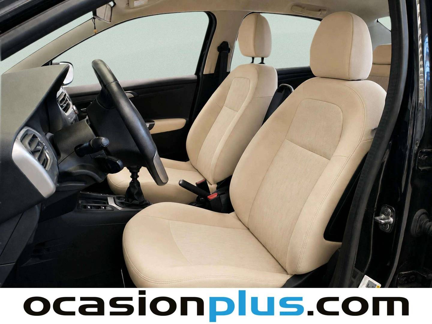 Foto asientos delanteros Citroën C-Elysée Citroën C-Elysee BlueHDi 100 Shine (102 CV)