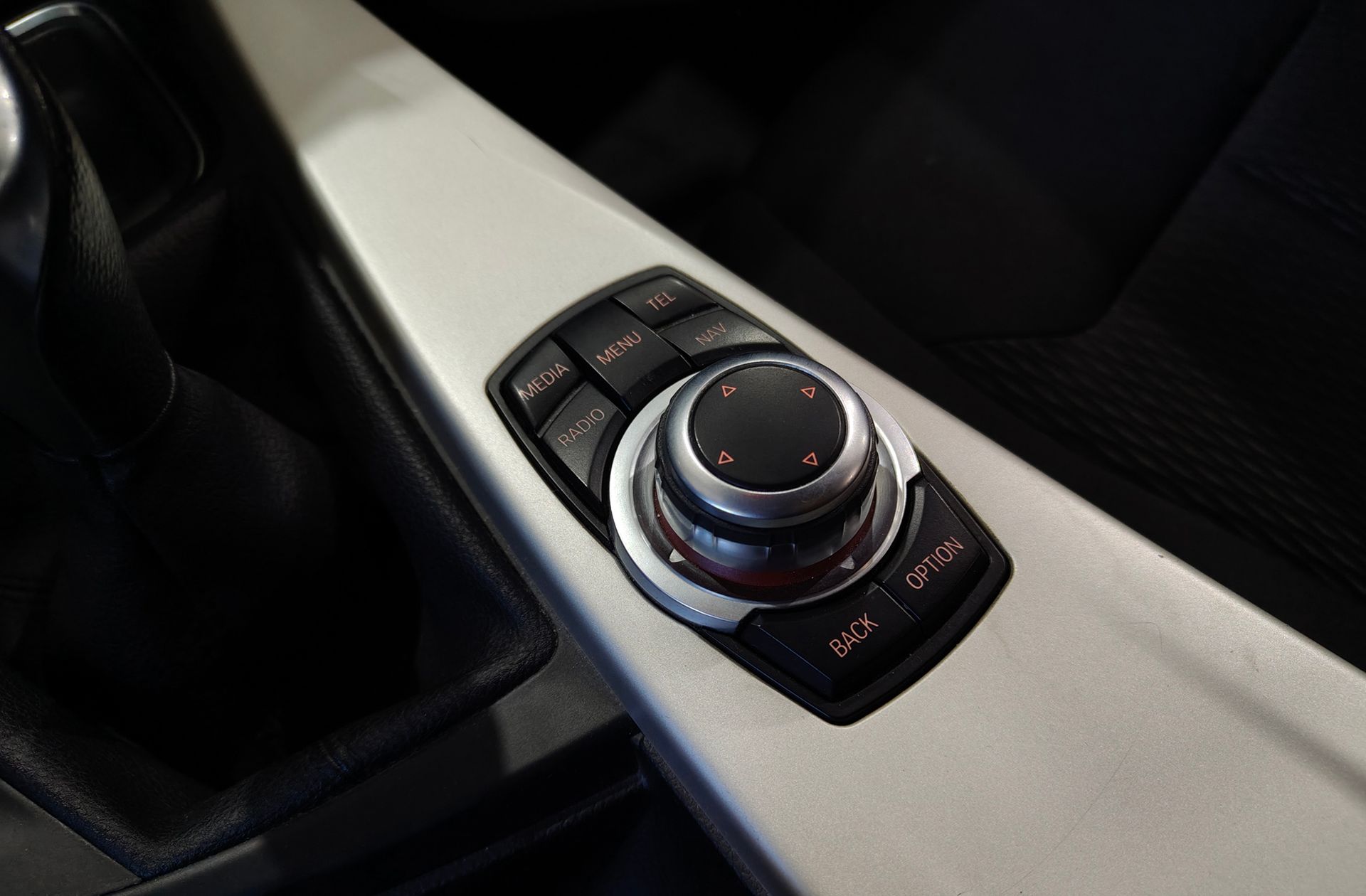 BMW Serie 3 318d - foto 37