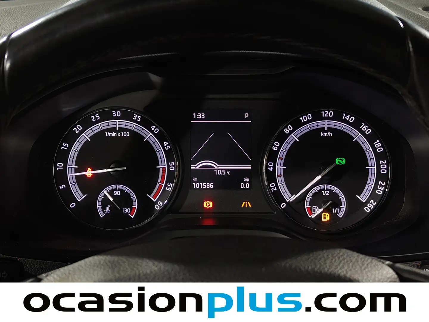 Foto Skoda Karoq Skoda Karoq 2.0 TDI Ambition 4X4 DSG (150 CV)