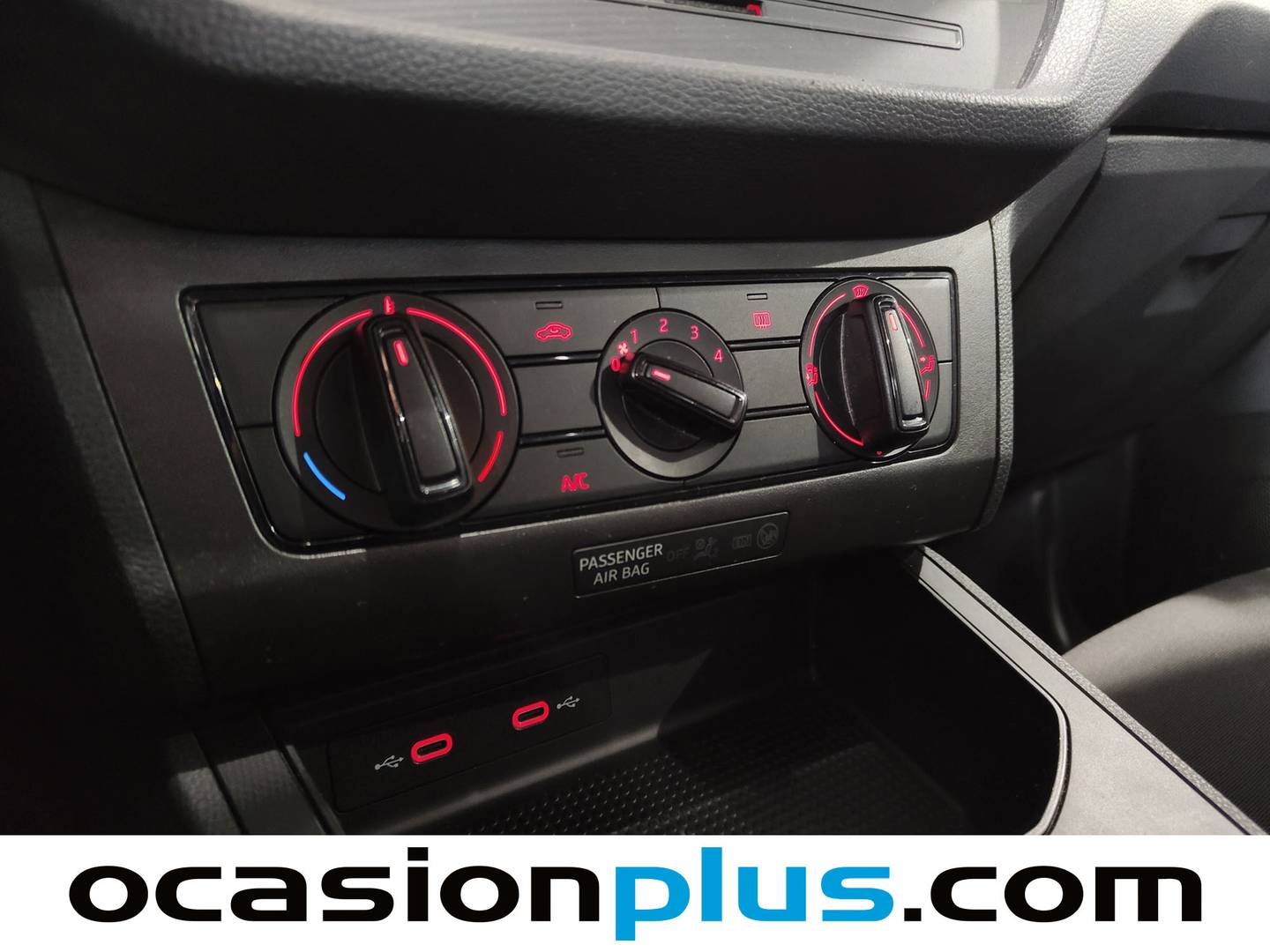 Foto Seat Ibiza SEAT Ibiza 1.0 MPI Reference Go2 (80 CV)