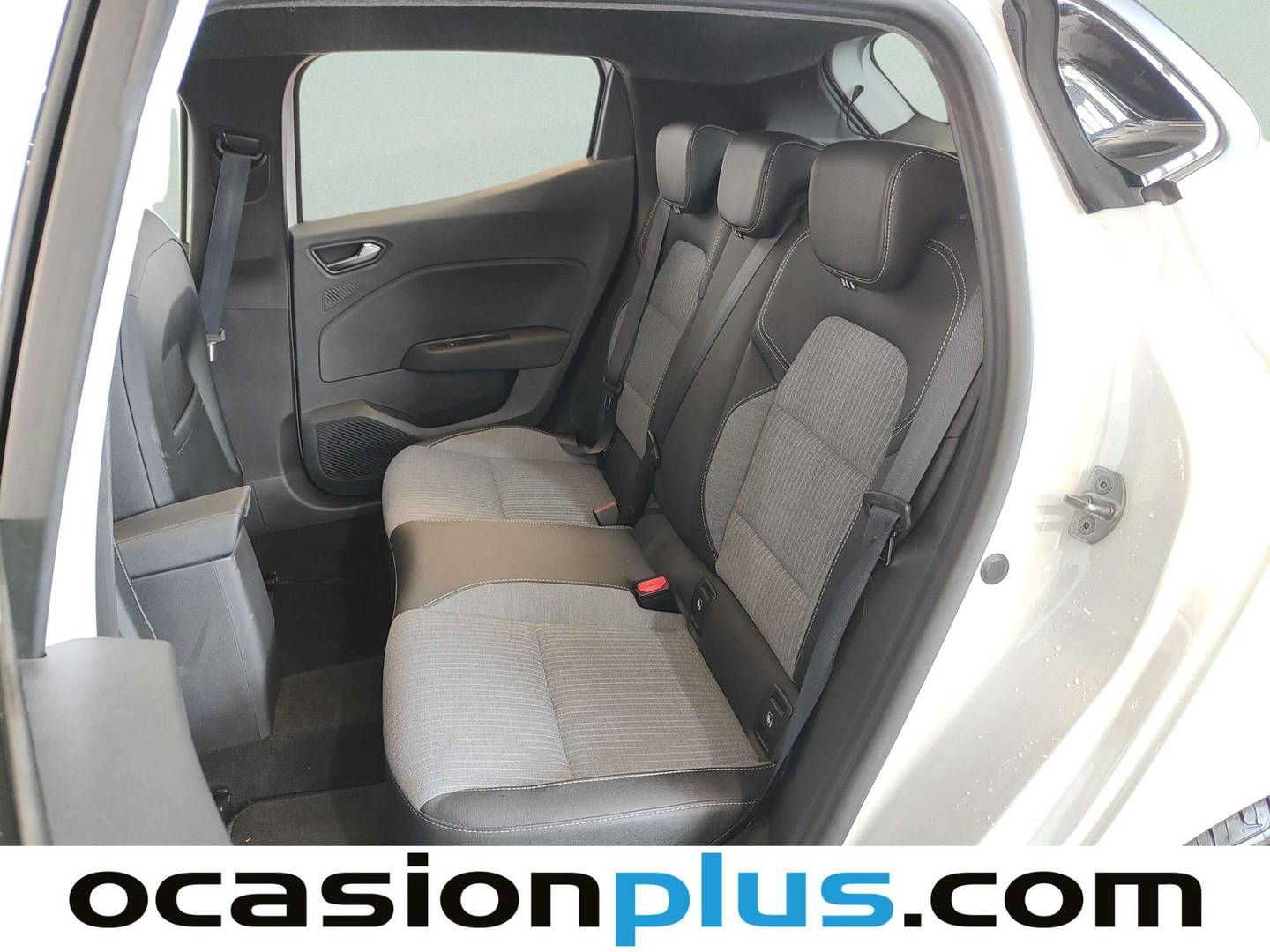Foto asientos traseros Renault Clio Renault Clio Techno TCe (90 CV)