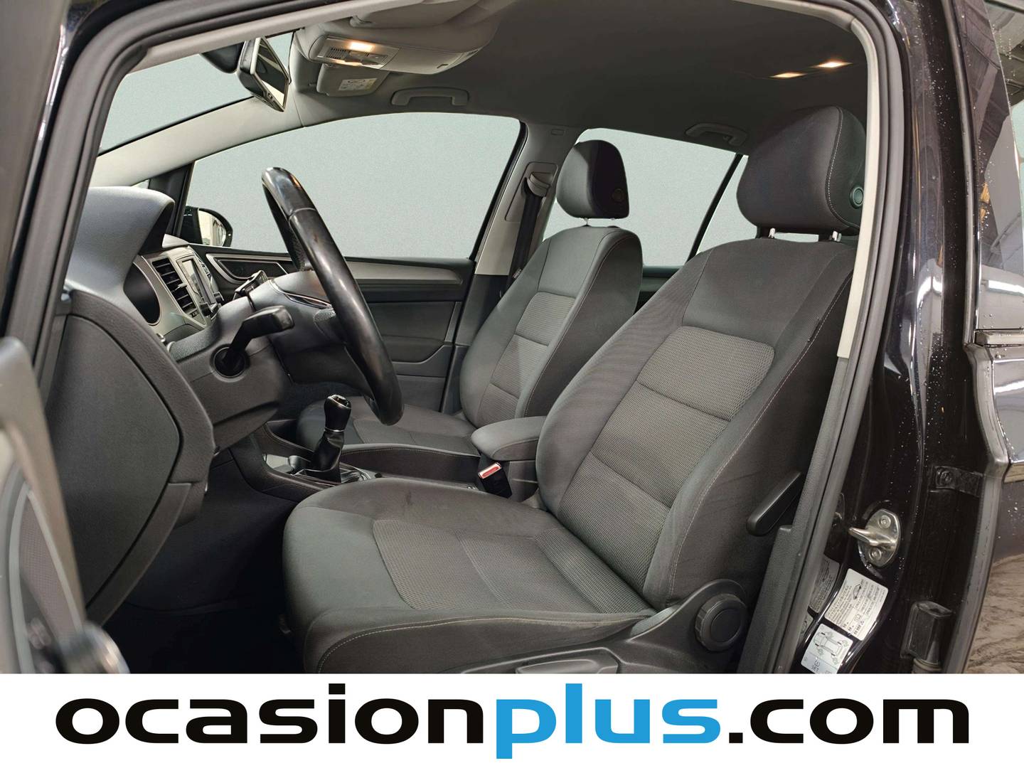 Foto asientos delanteros Volkswagen Golf Sportsvan Volkswagen Golf Sportsvan Advance 1.6 TDI BMT  (110 CV)