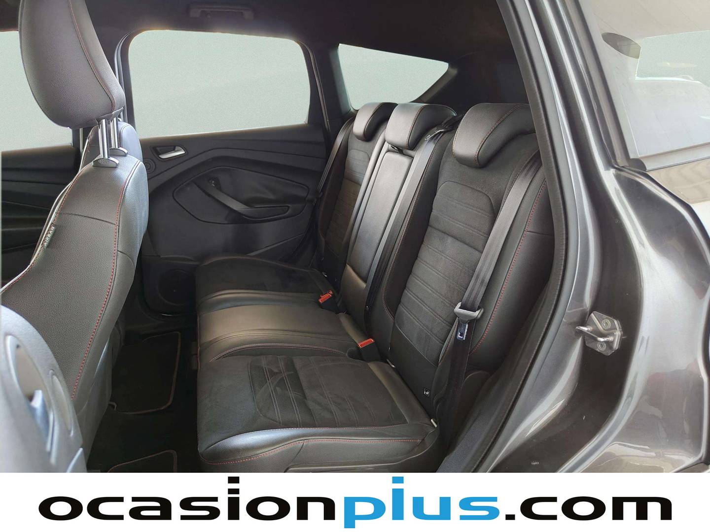 Foto asientos traseros Ford Kuga Ford Kuga 1.5 EcoBoost 4x2 ST-Line Lim.Ed.