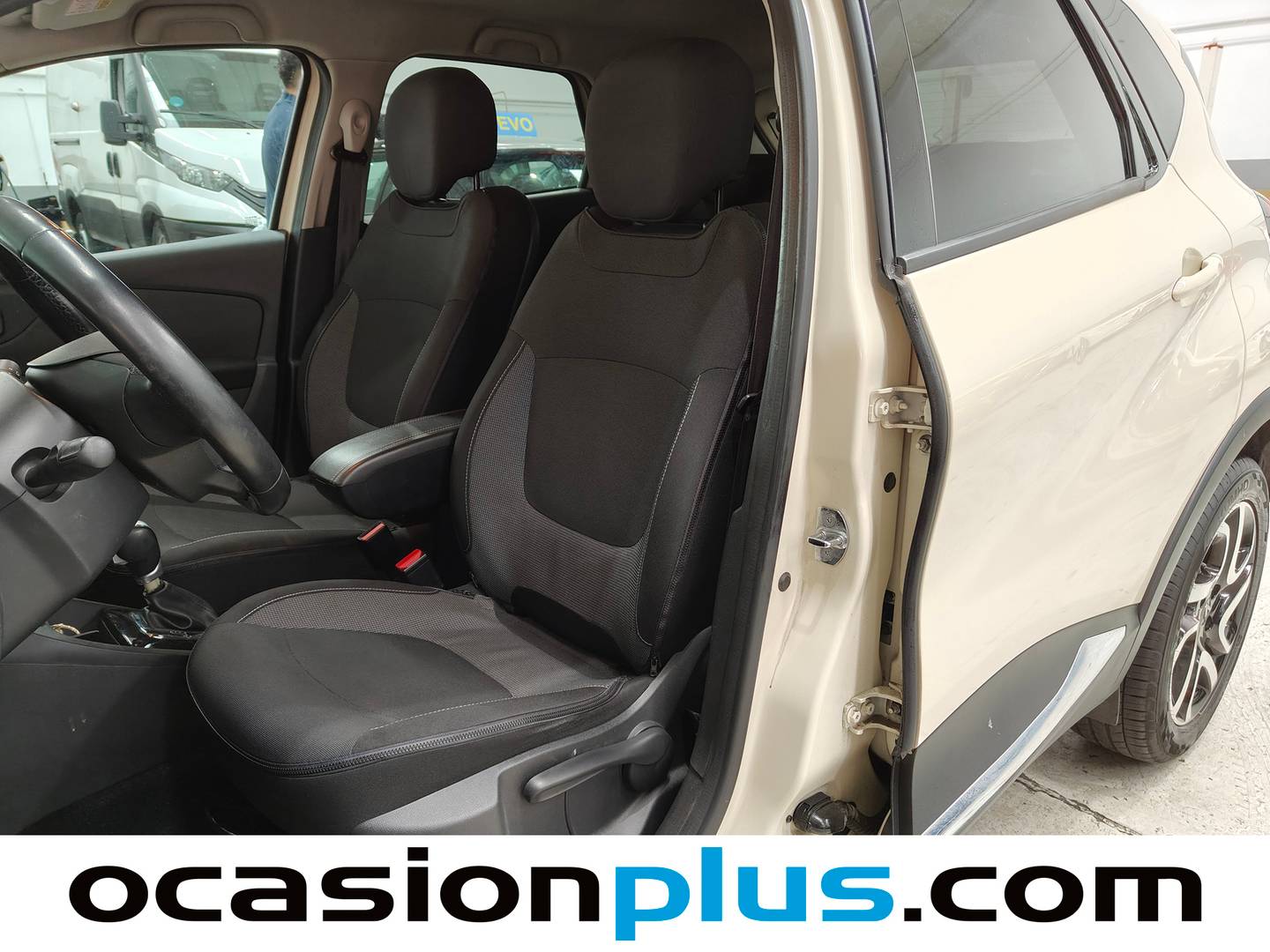 Foto asientos delanteros Renault Captur Renault Captur Zen Energy TCe (120 CV) EDC