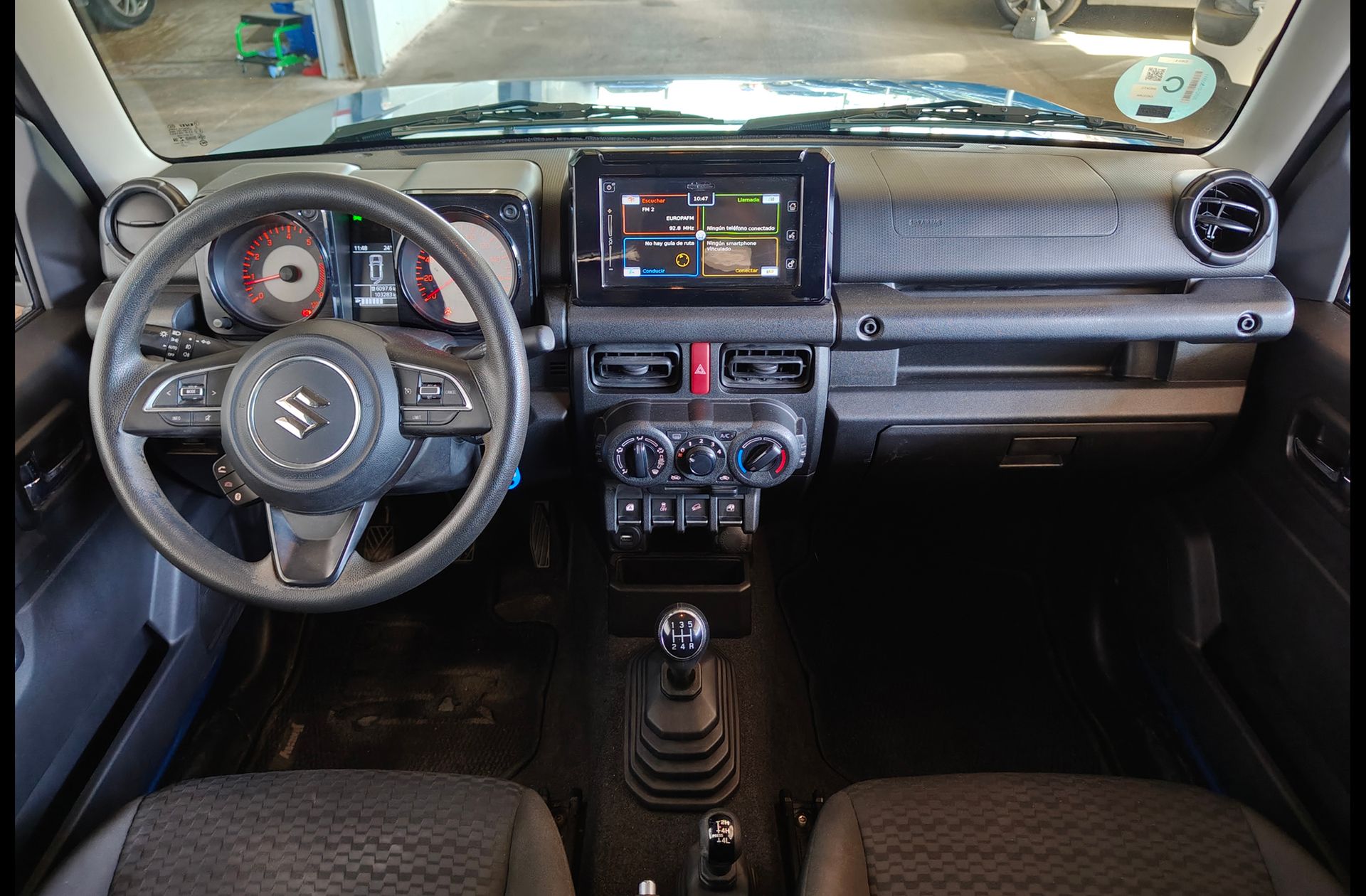 Suzuki Jimny 1.5 JLX - foto 6