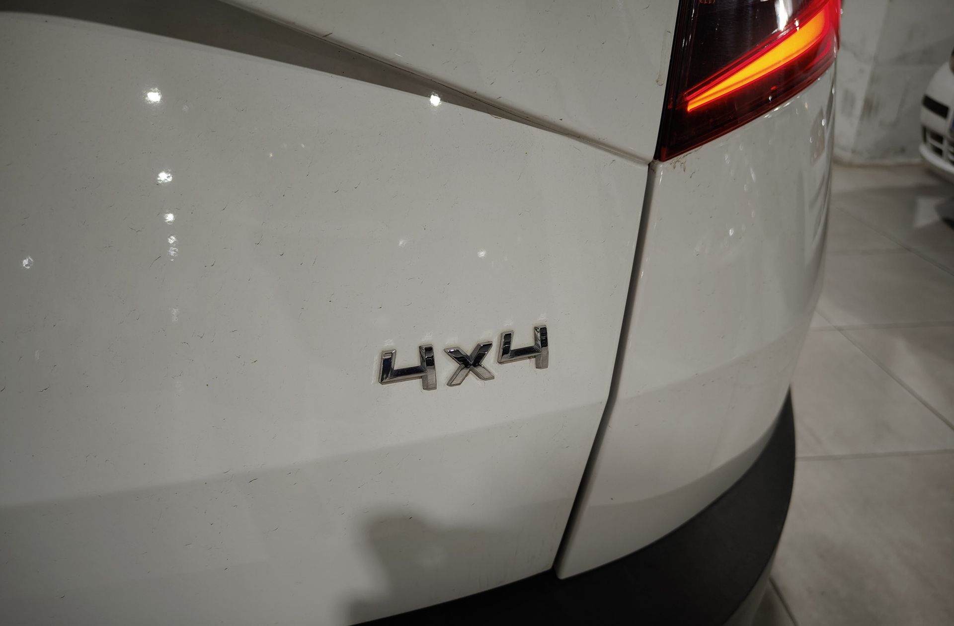 Škoda Karoq 2.0 TDI Ambition 4x4 DSG - foto 15