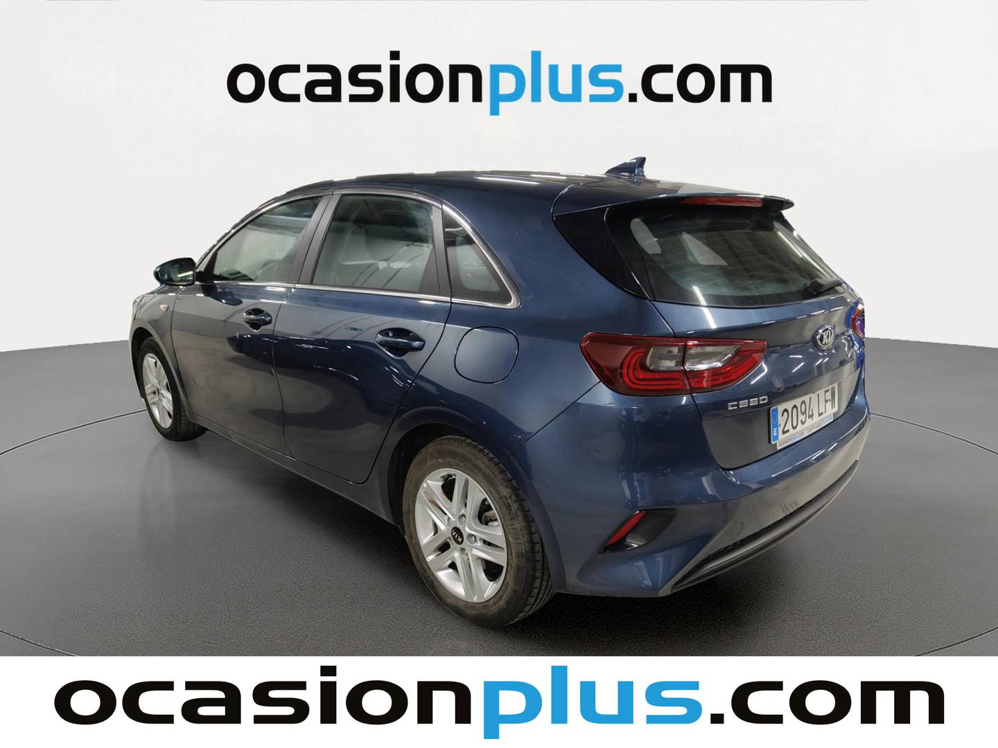 Foto trasera KIA Ceed KIA Ceed 1.4 T-GDi Drive (140 CV) derecha