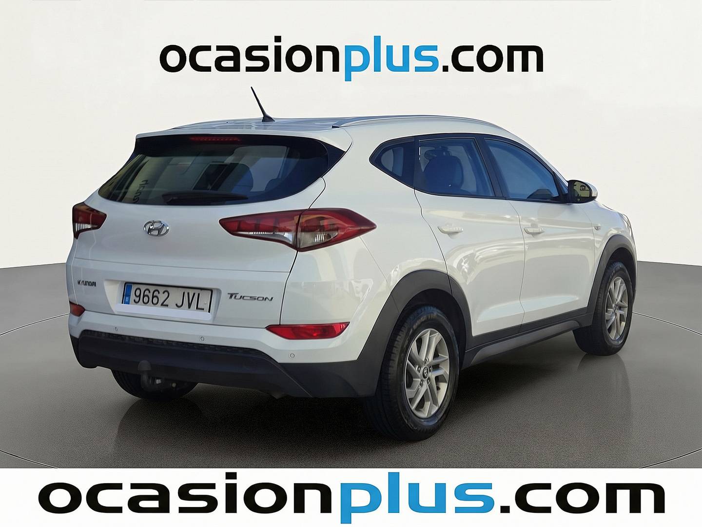 Foto trasera Hyundai Tucson Hyundai Tucson 1.6 GDI BlueDrive Essence 4x2 (131 CV) derecha
