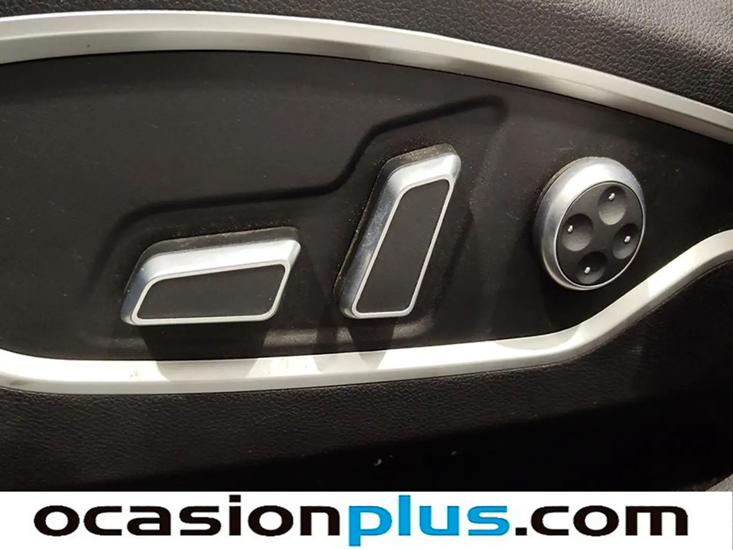 Foto DFSK Fengon 5 DFSK Fengon 5 1.5T Classic  (136 CV) GLP