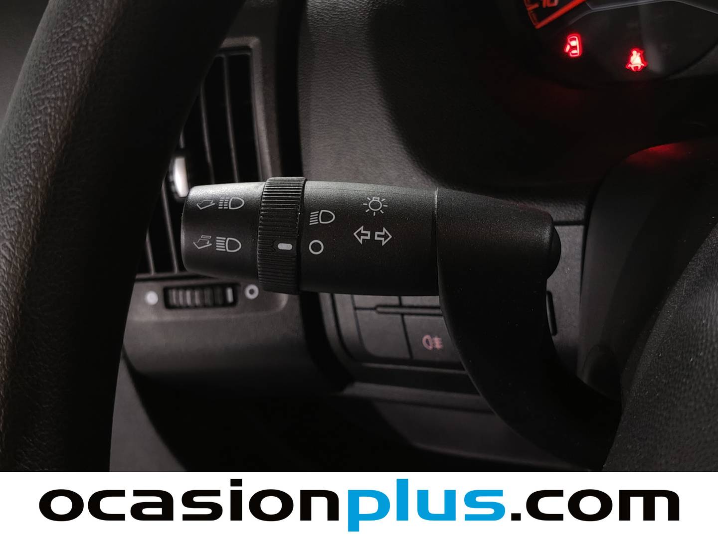 Pilote P706C Pilote P706C Essentiel (150 CV) km 0
