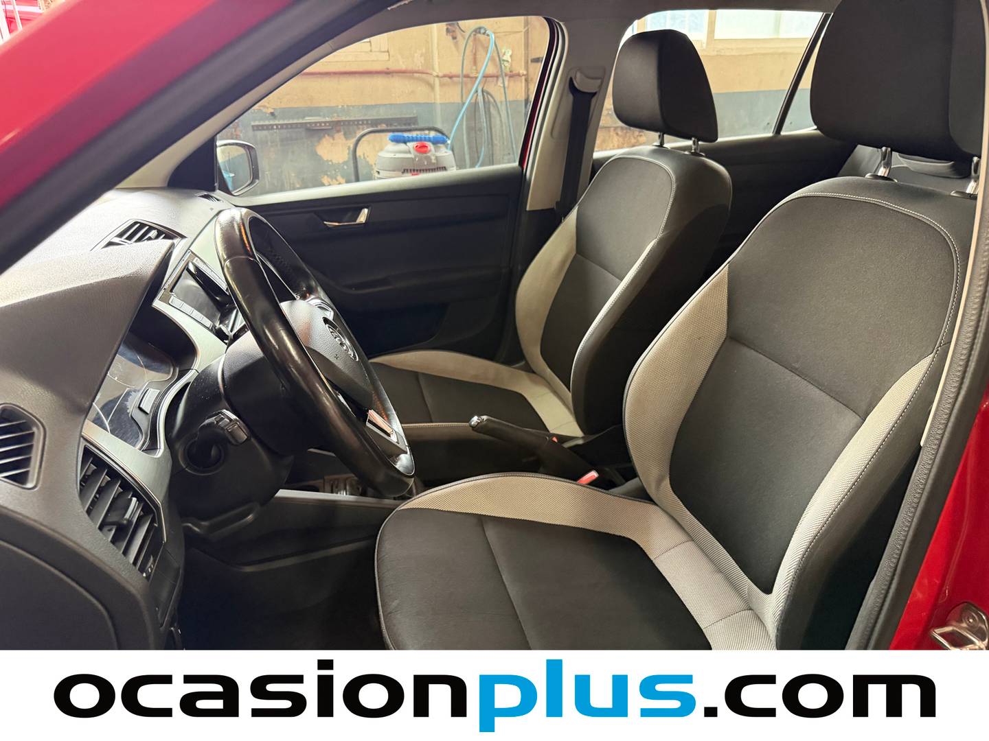Foto asientos delanteros Skoda Fabia Skoda Fabia 1.0 MPI Ambition (75 CV)