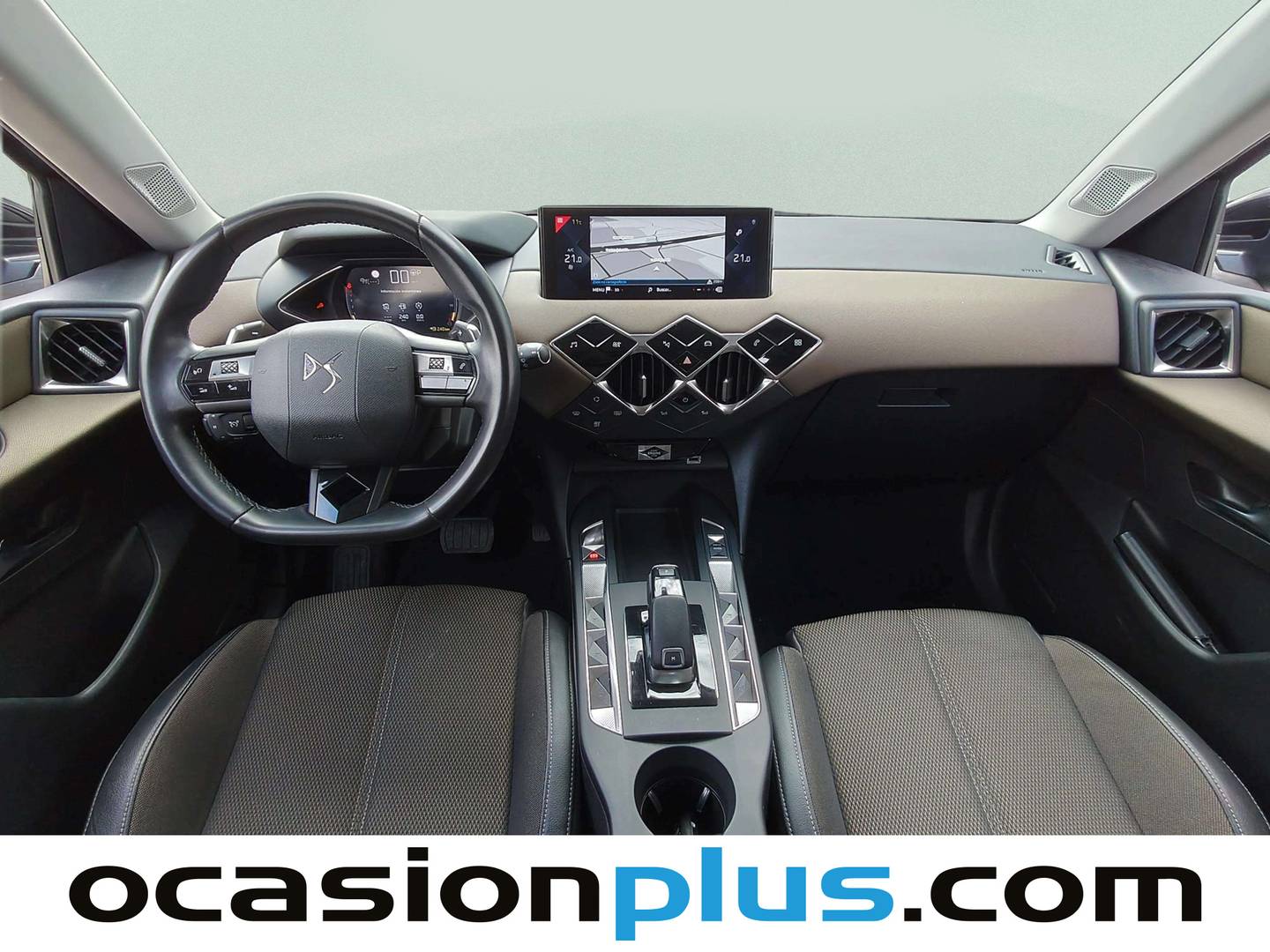 Foto DS DS 3 Crossback DS DS3 BlueHDi (131 CV) Auto SO CHIC