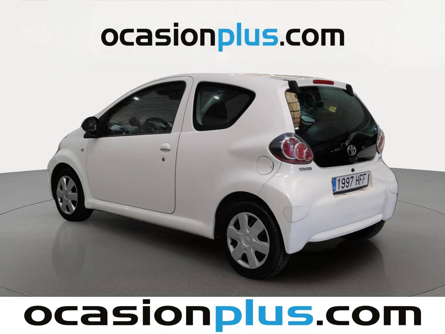 Foto trasera Toyota Aygo Toyota Aygo 1.0 VVT-i Connect (68 CV) izquierda