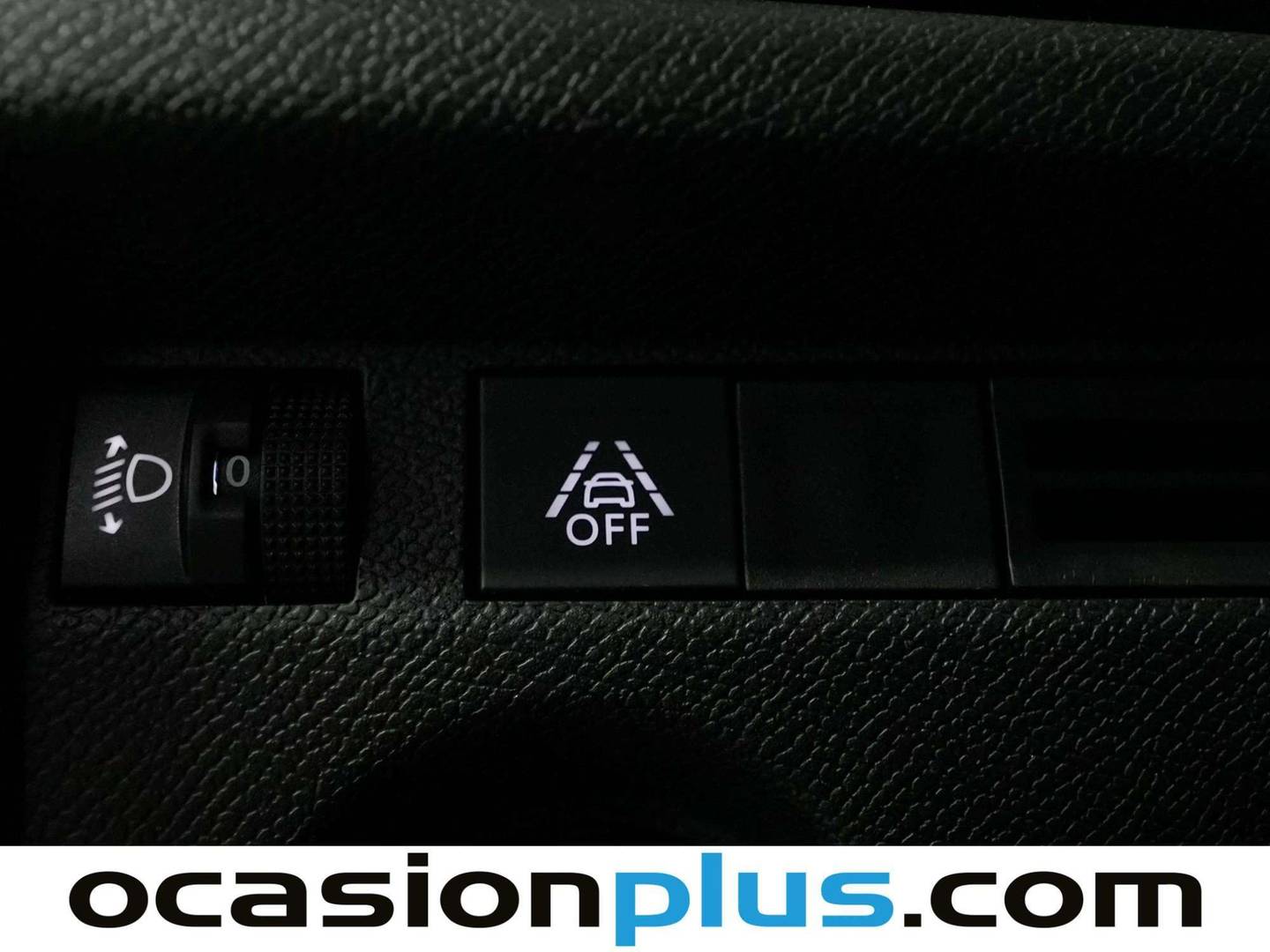 Paquetes del Citroën C4 Citroën C4 PureTech 130 S&S 6v Feel Pack (130 CV)