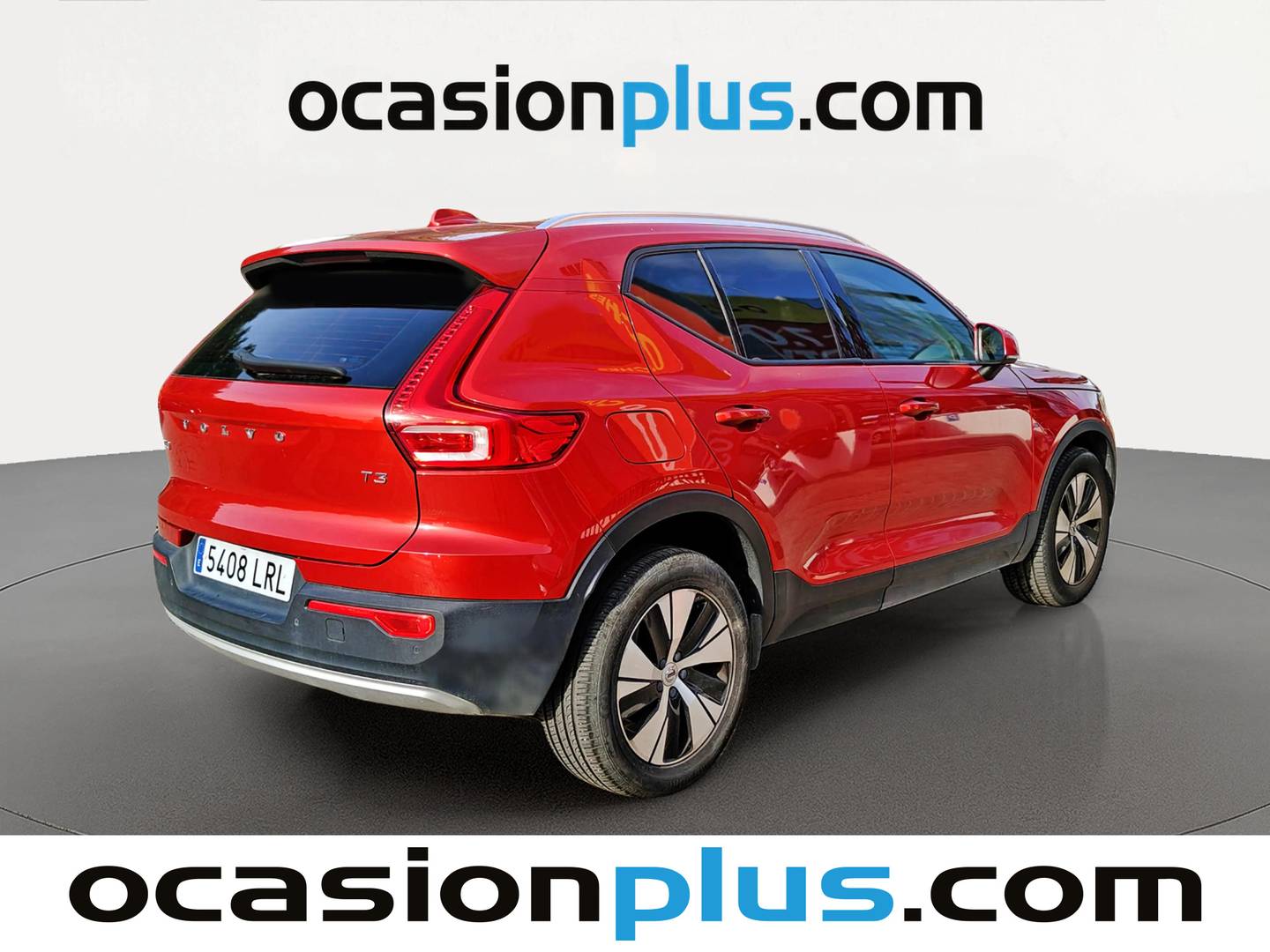 Foto trasera Volvo XC40 Volvo XC40 T3 Momentum Auto (163 CV) derecha