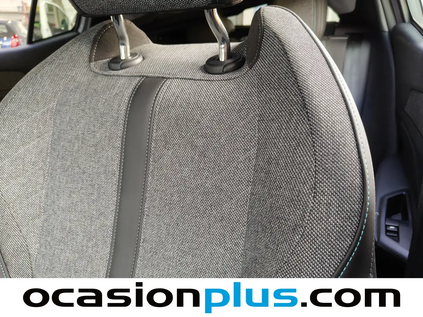 Foto Peugeot 408 Peugeot 408 Allure PHEV 180 e-EAT8 (181 CV)