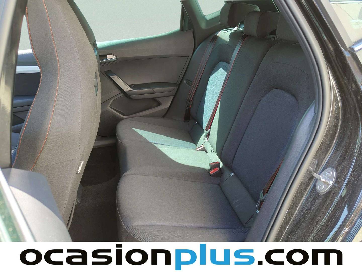 Foto asientos traseros Seat Arona Seat Arona 1.5 TSI FR Special Edition DSG (150 CV)