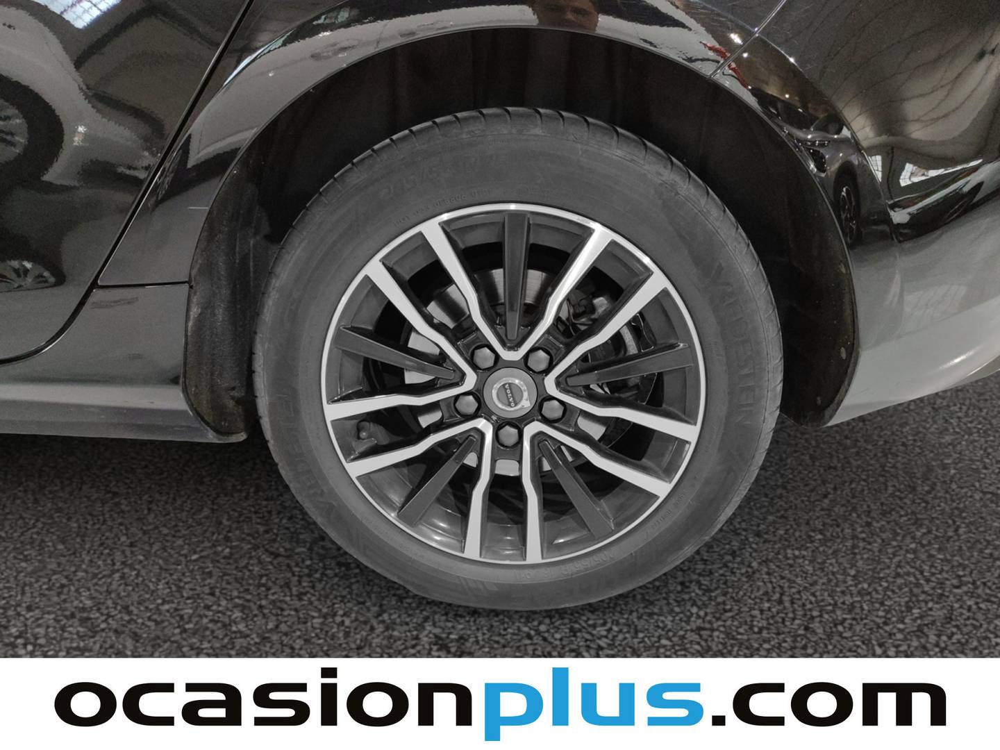 Foto Volvo V40 Volvo V40 D2 Momentum (120 CV)