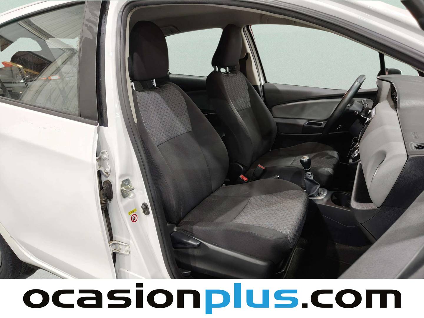 Foto Toyota Yaris Toyota Yaris 100 City  (99 CV)