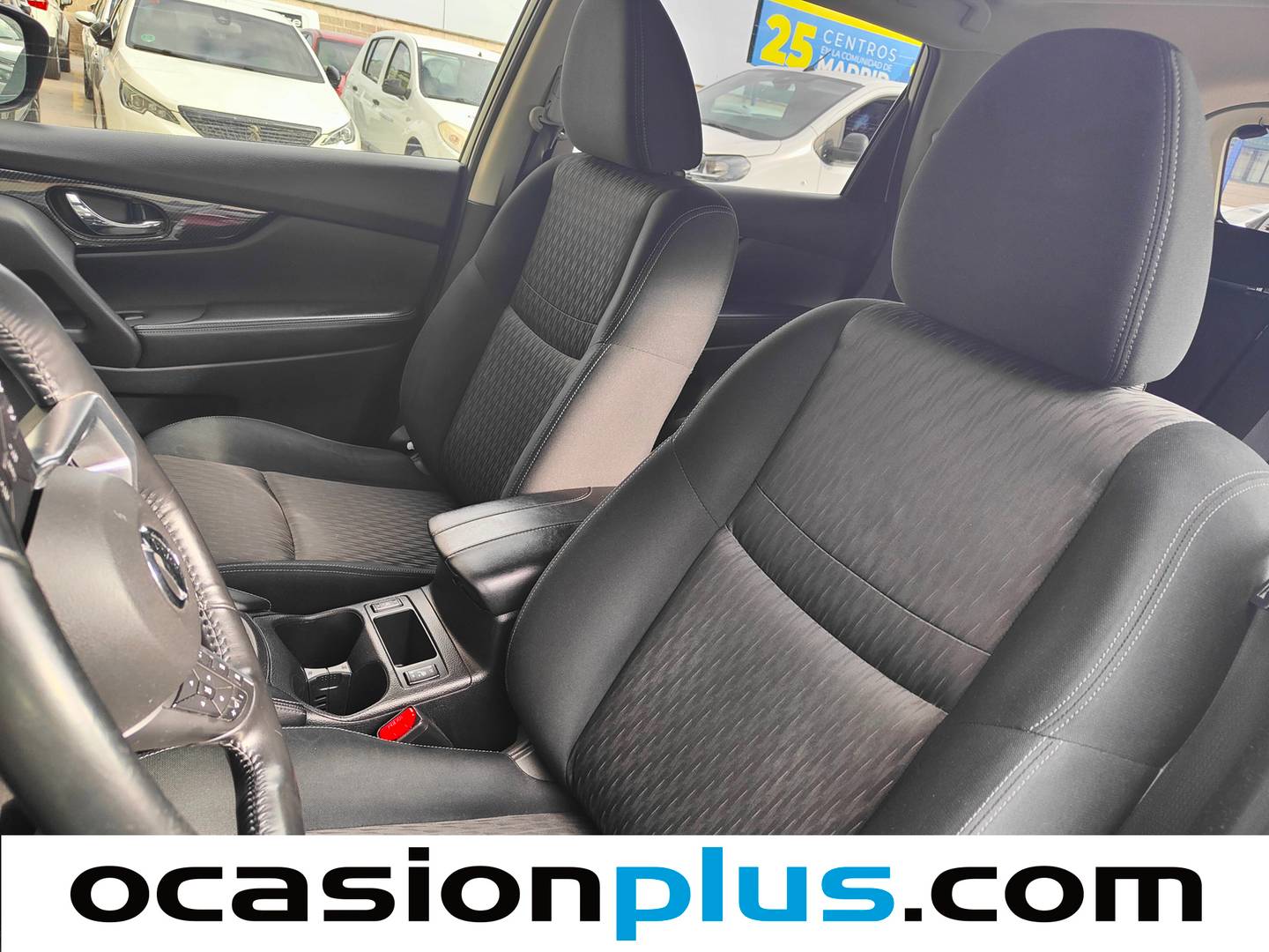Foto asientos delanteros Nissan X-TRAIL Nissan X-Trail DIG-T 160 N-Connecta 4x2 DCT (160 CV)