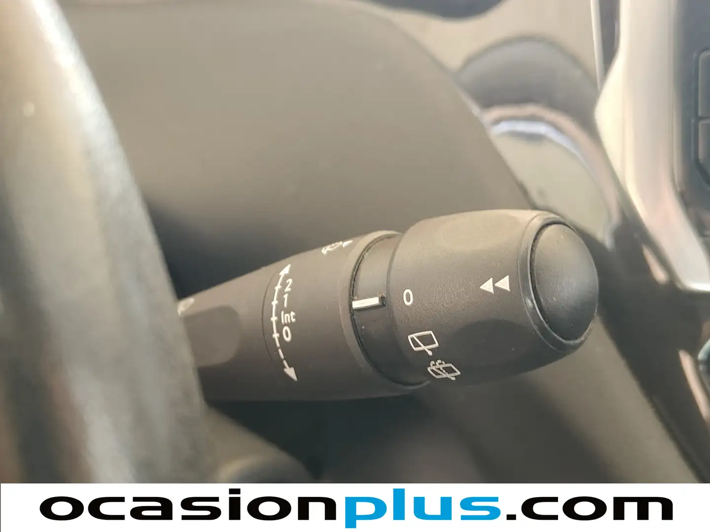 Foto Peugeot 208 Peugeot 208 HDi 68 Style (68 CV)